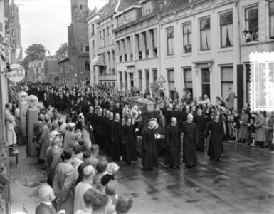 Uitvaart Kardinaal De Jong Utrecht, Bestanddeelnr 907-3254
