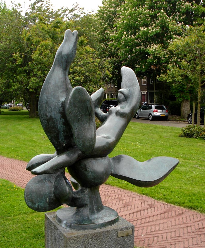 Uithoorn kunstwerk aarde en water II