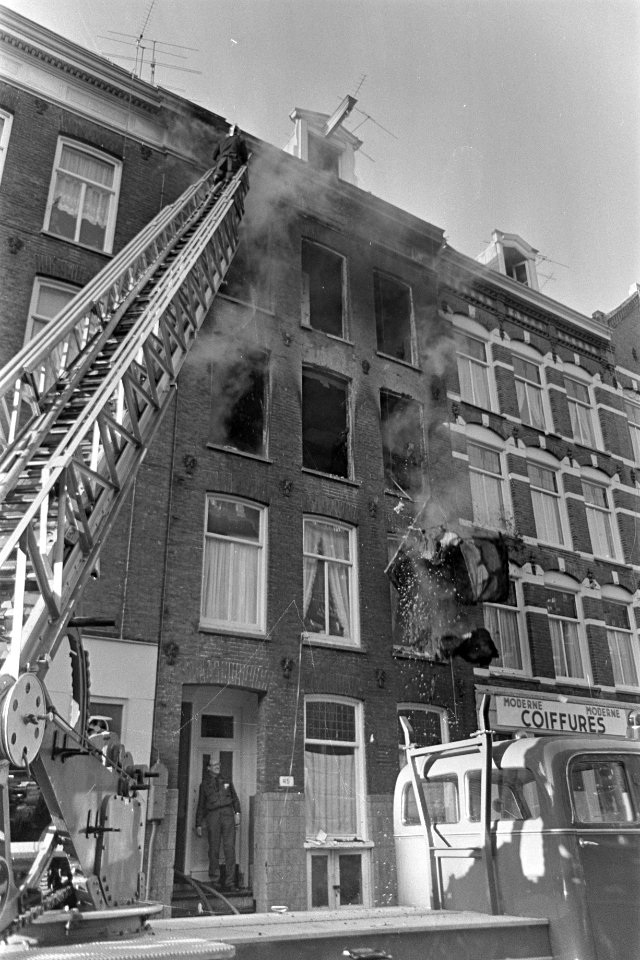 Uitslaande brand in Tweede Jan Steenstraat, Bestanddeelnr 920-1641