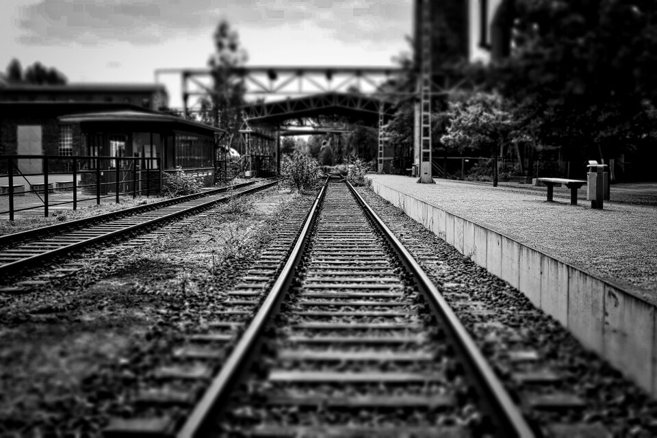 Empty industry gray industry