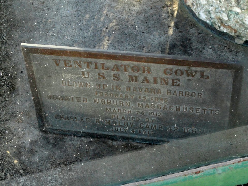 USS Maine ventilator cowl - Woburn, MA - DSC02800