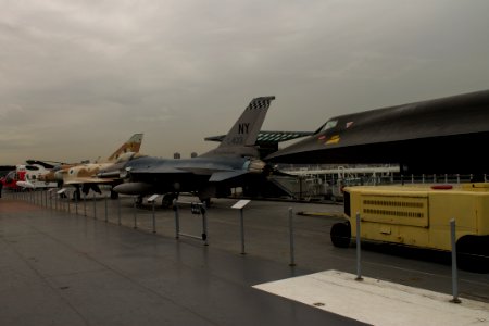 USS Intrepid F-16