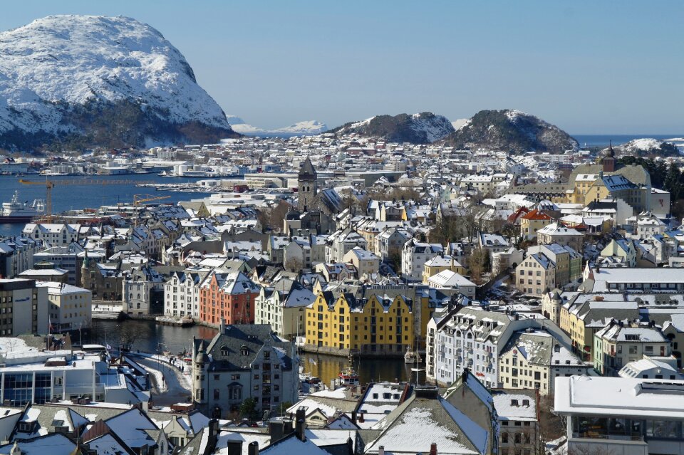 City view winter snow