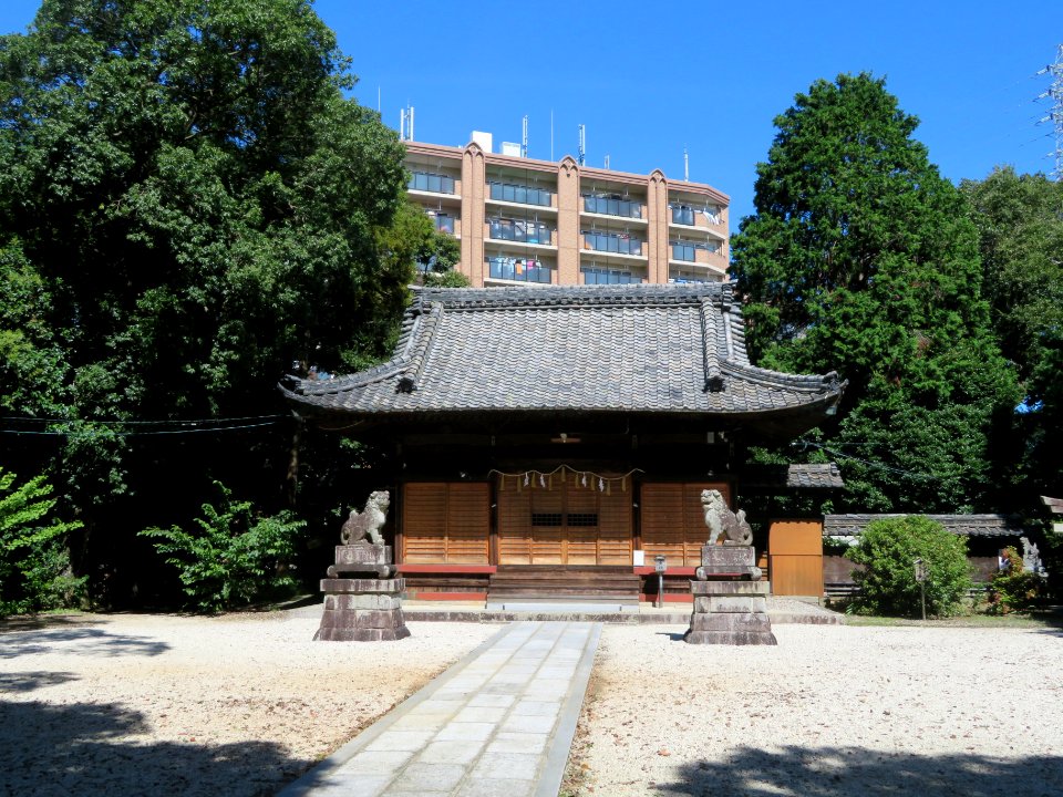 Uto-Shinmeisha-1