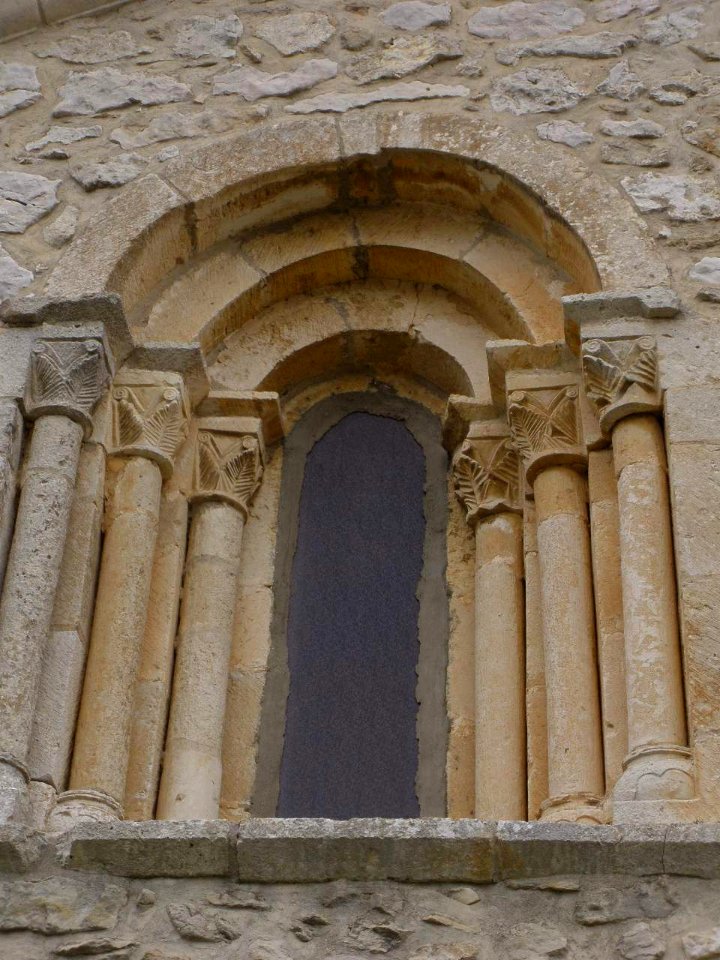 Uzquiano - Iglesia de Nuestra Señora de la Asunción 06
