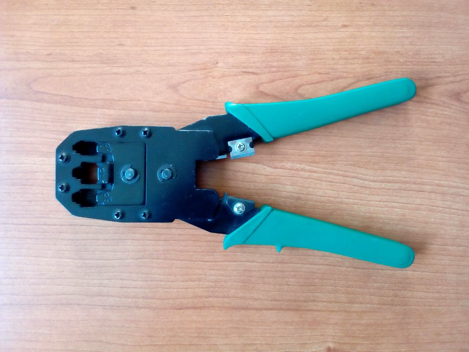 UTP Crimping Tool 1