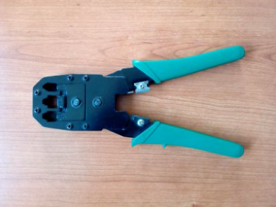 UTP Crimping Tool 1