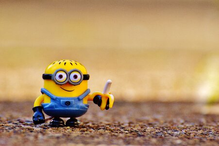 Children figure yellow