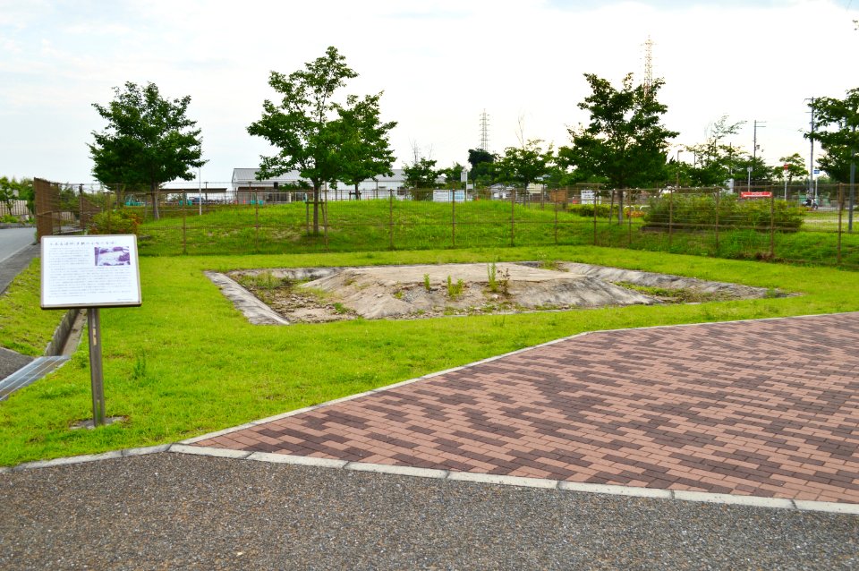Uzumasa Kofun Group-18, funkyu