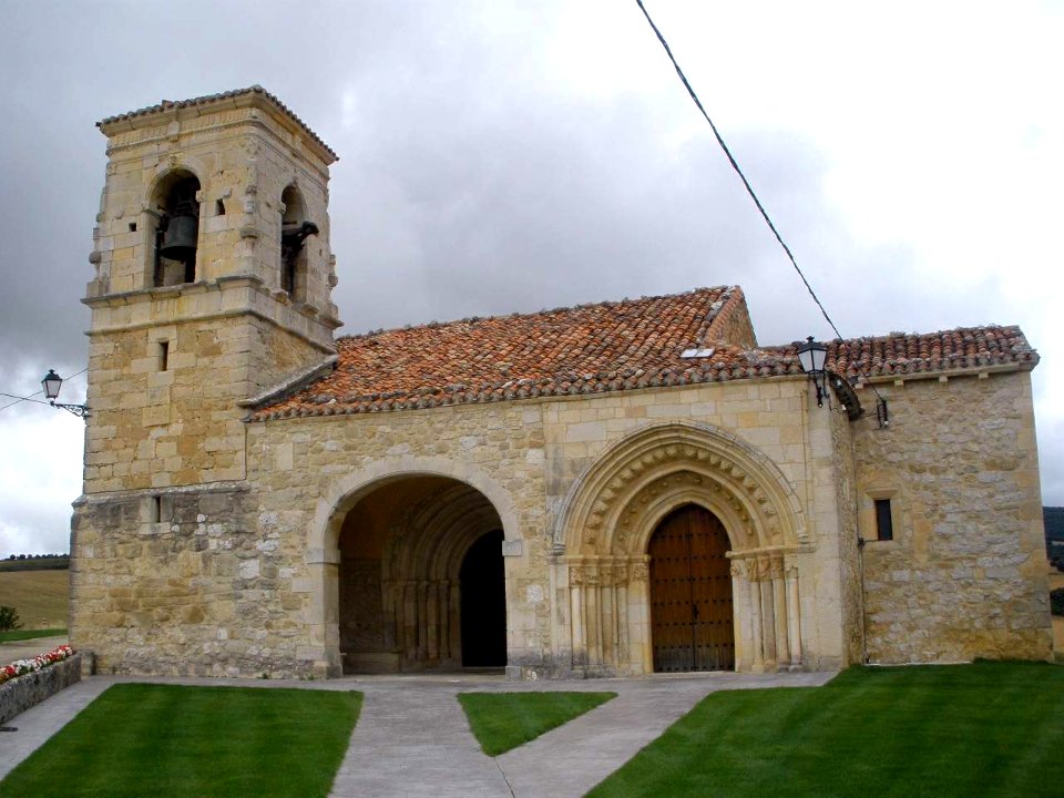 Uzquiano - Iglesia de Nuestra Señora de la Asunción 01