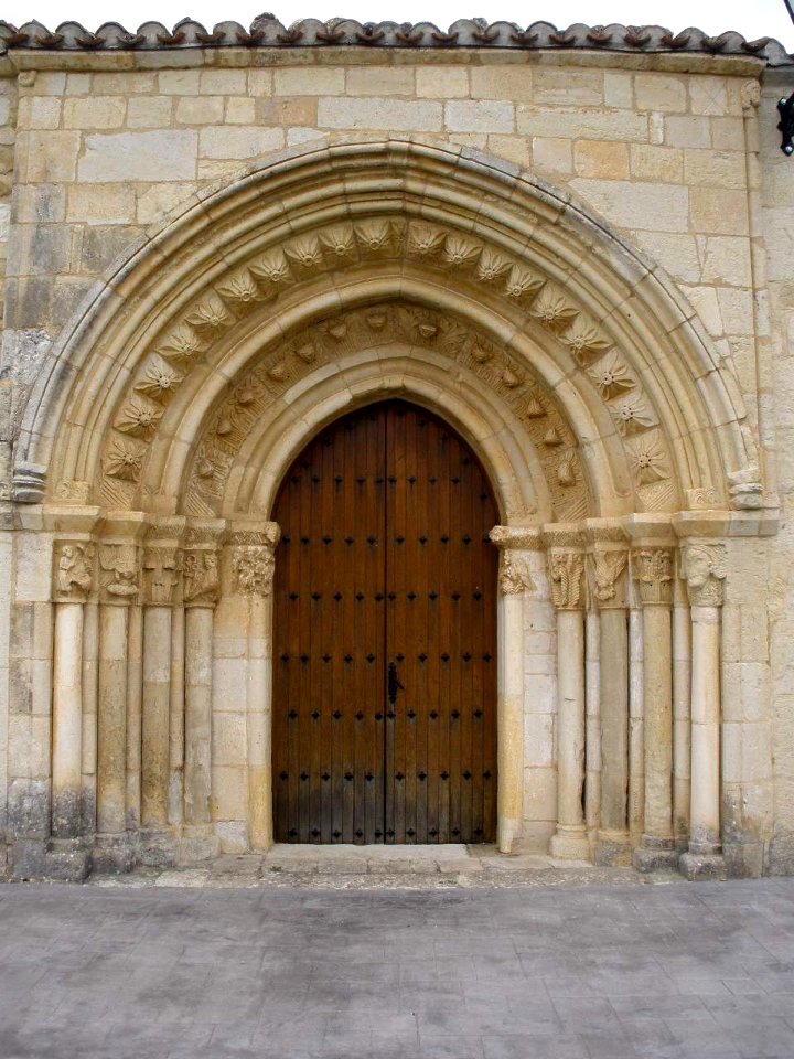 Uzquiano - Iglesia de Nuestra Señora de la Asunción 03