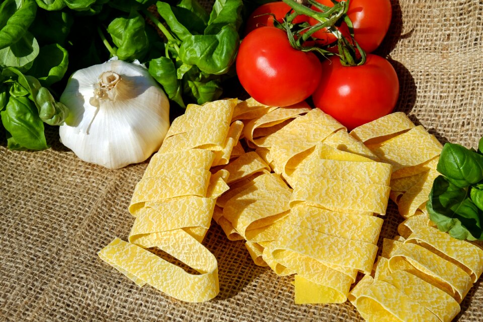 Raw food carbohydrates