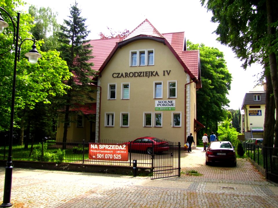 Ustka, ul. Chopina 16, Horizon (DW Czarodziejka IV)