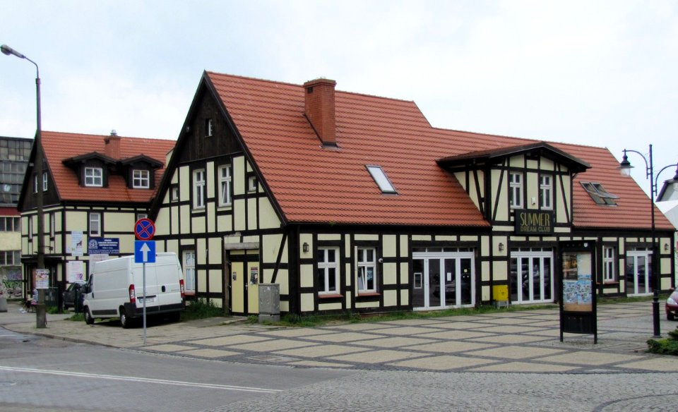 Ustka, ul. Marynarki Polskiej 76-78, Summer Dream Club