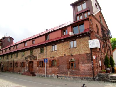 Ustka, ul. Zaruskiego 1 - Tawerna 03
