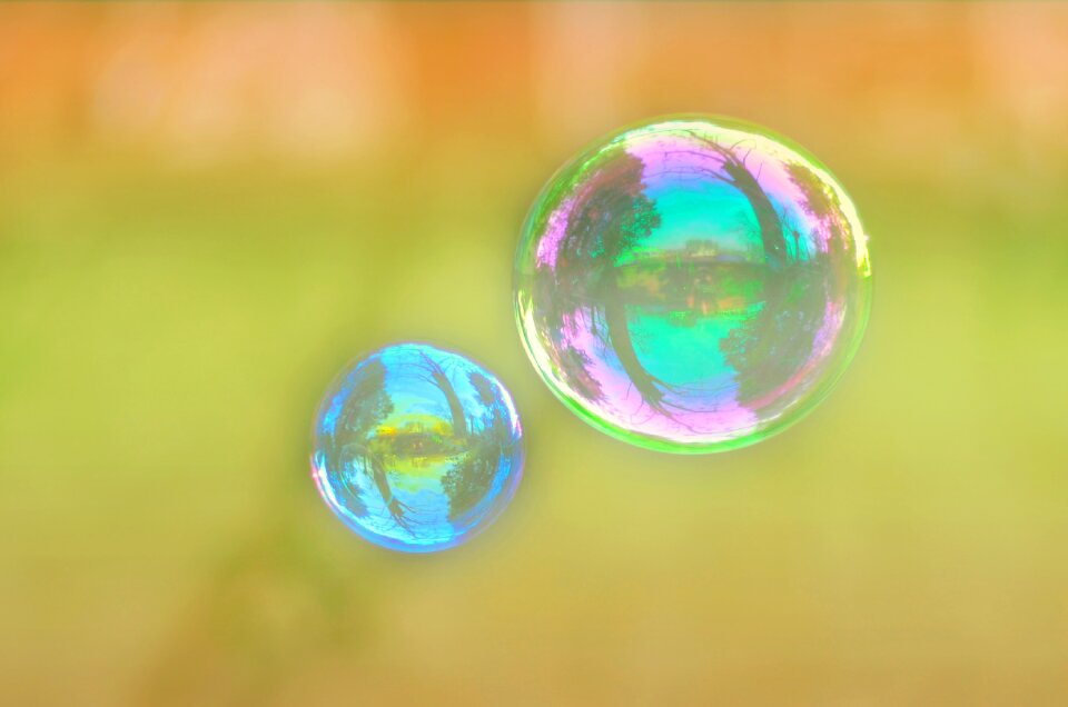 Bubble the scenery reflection