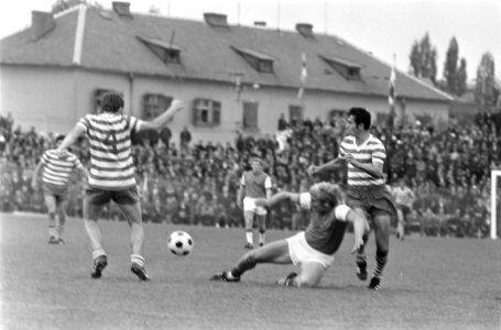 UT Arad tegen Feijenoord 0-0 in Europa Cup in Roemenie, Bestanddeelnr 923-8871