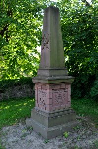 Usingen, Friedhof, Denkmal Wengenroth