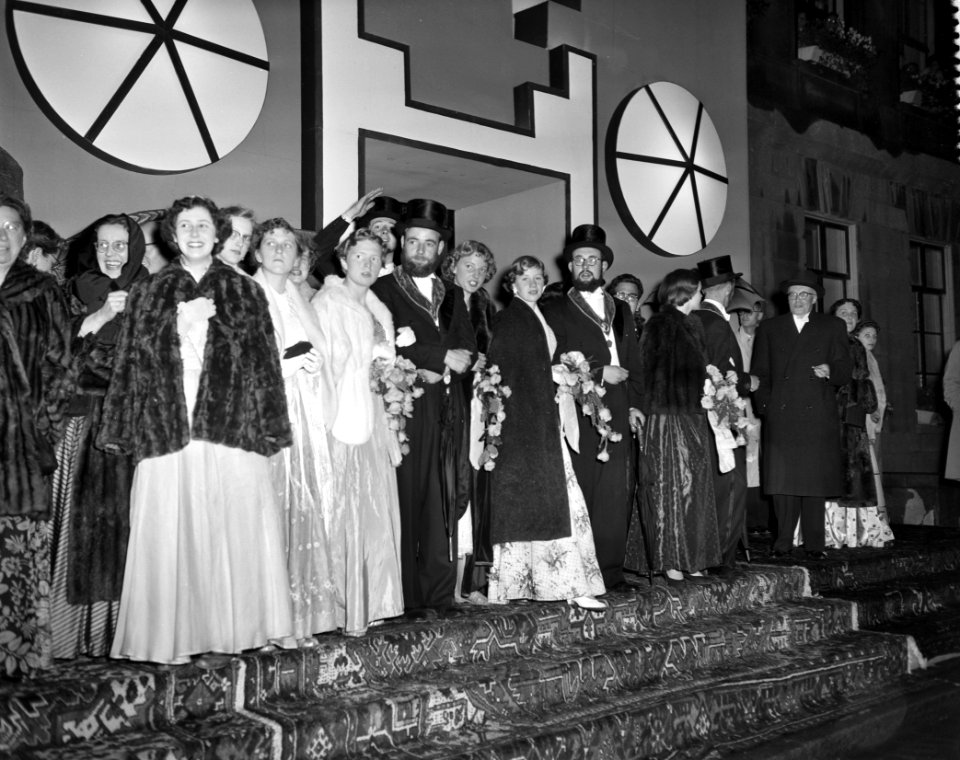 USC-lustrumspel. Tableau de la troupe van de acteurs en actrices, Bestanddeelnr 907-8724