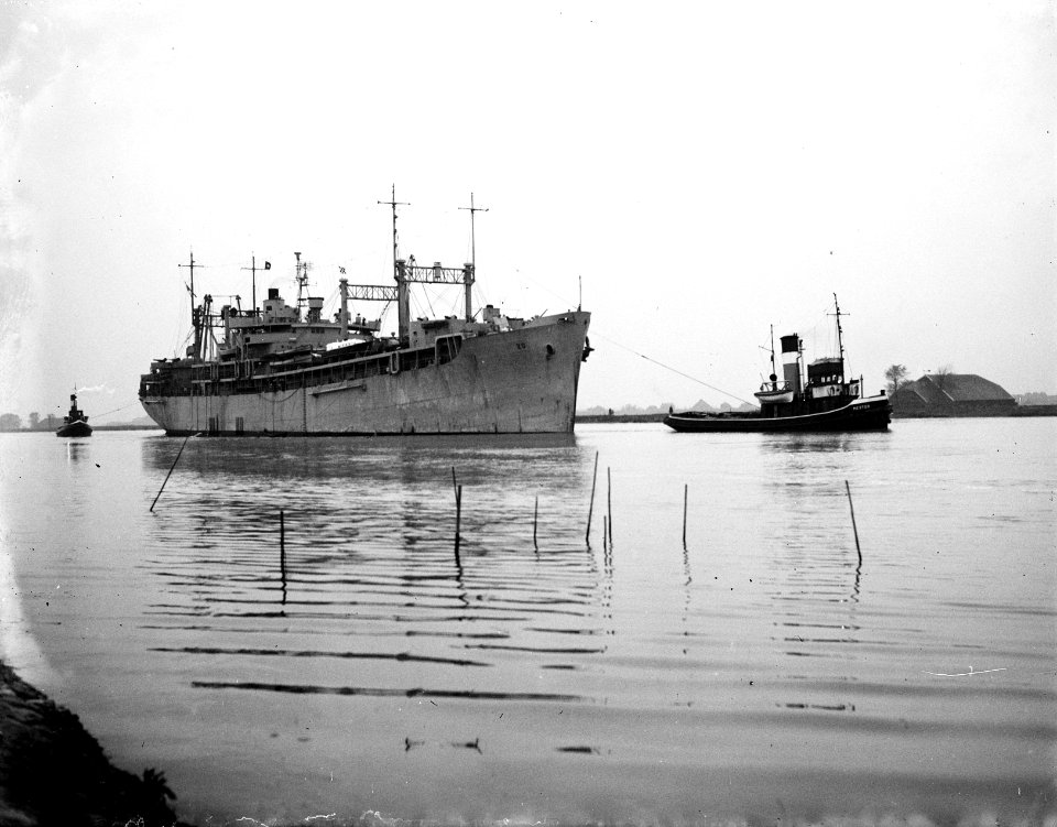 USI destroyer tanker Kameel, Bestanddeelnr 902-4420