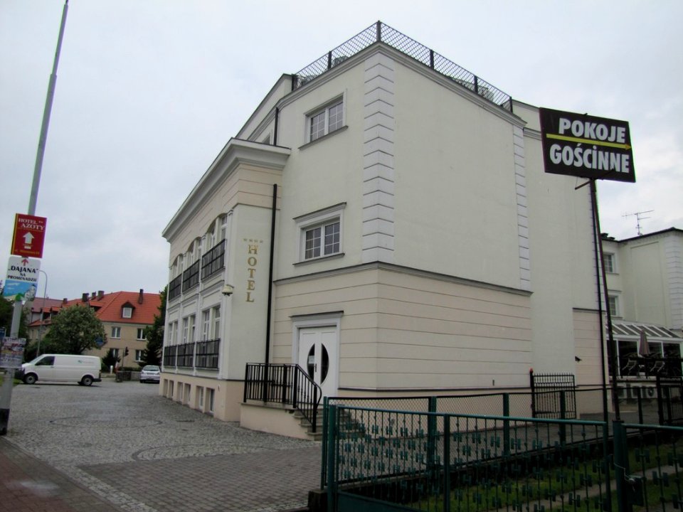 Ustka, ul. Grunwaldzka 14 - Hotel Lubicz 04
