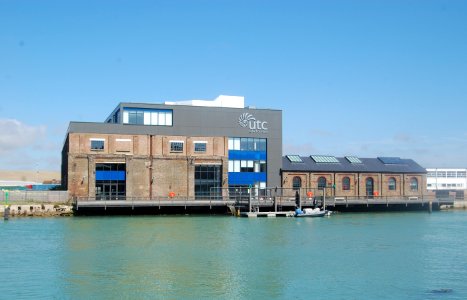 UTC@Harbourside (University Technical College), Railway Quay, Newhaven (July 2019) (1)