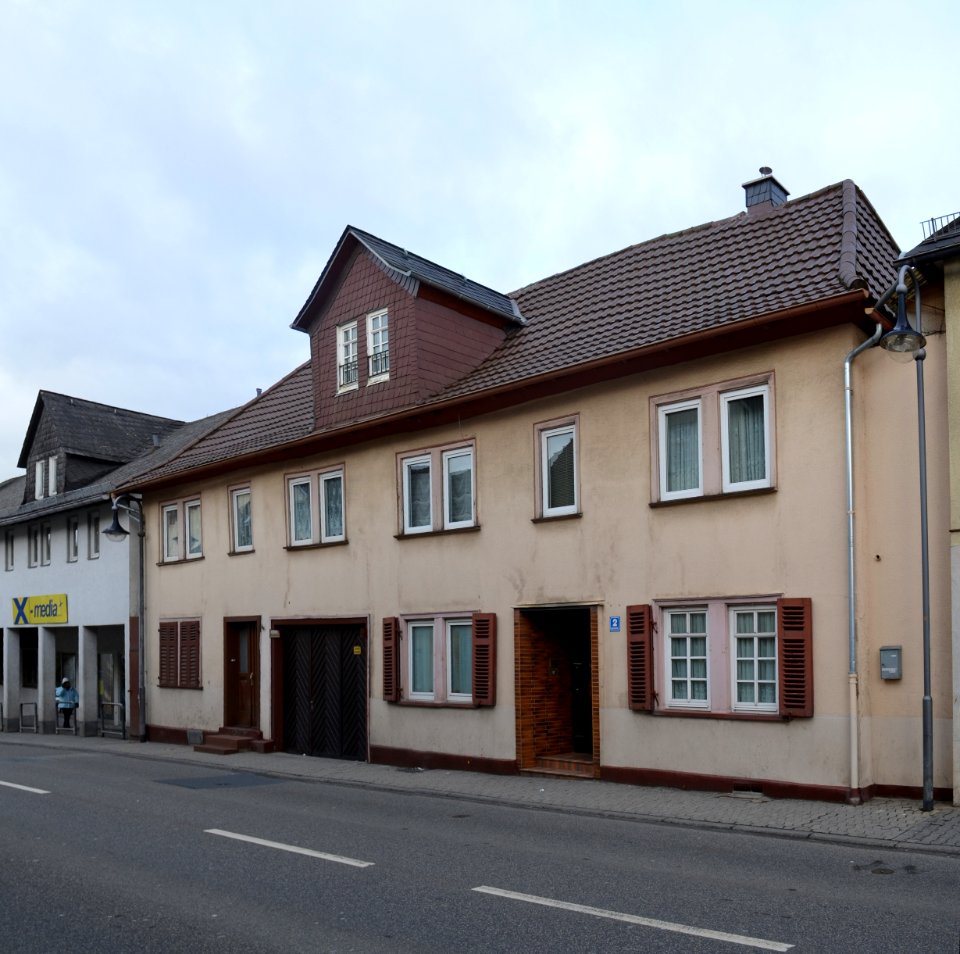 Usingen, Neutorstraße 2 stitch