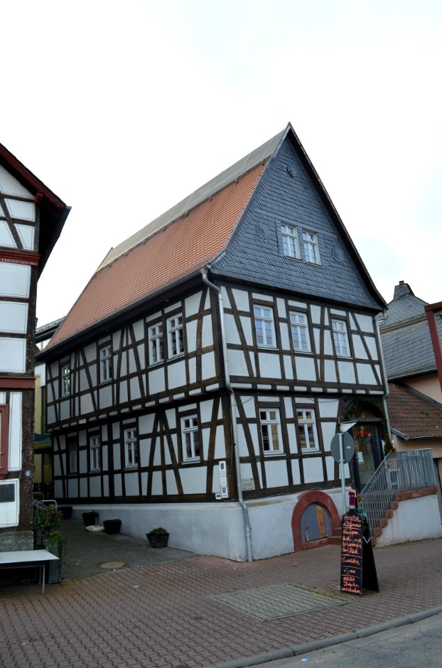 Usingen, Wilhelmjstraße 5
