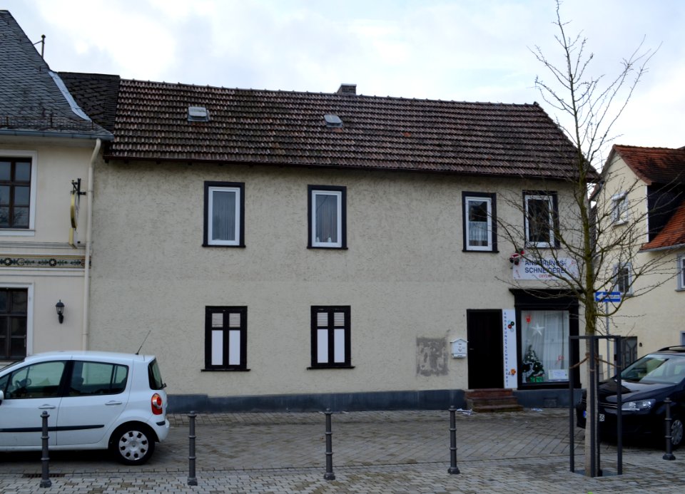 Usingen, Marktplatz 9