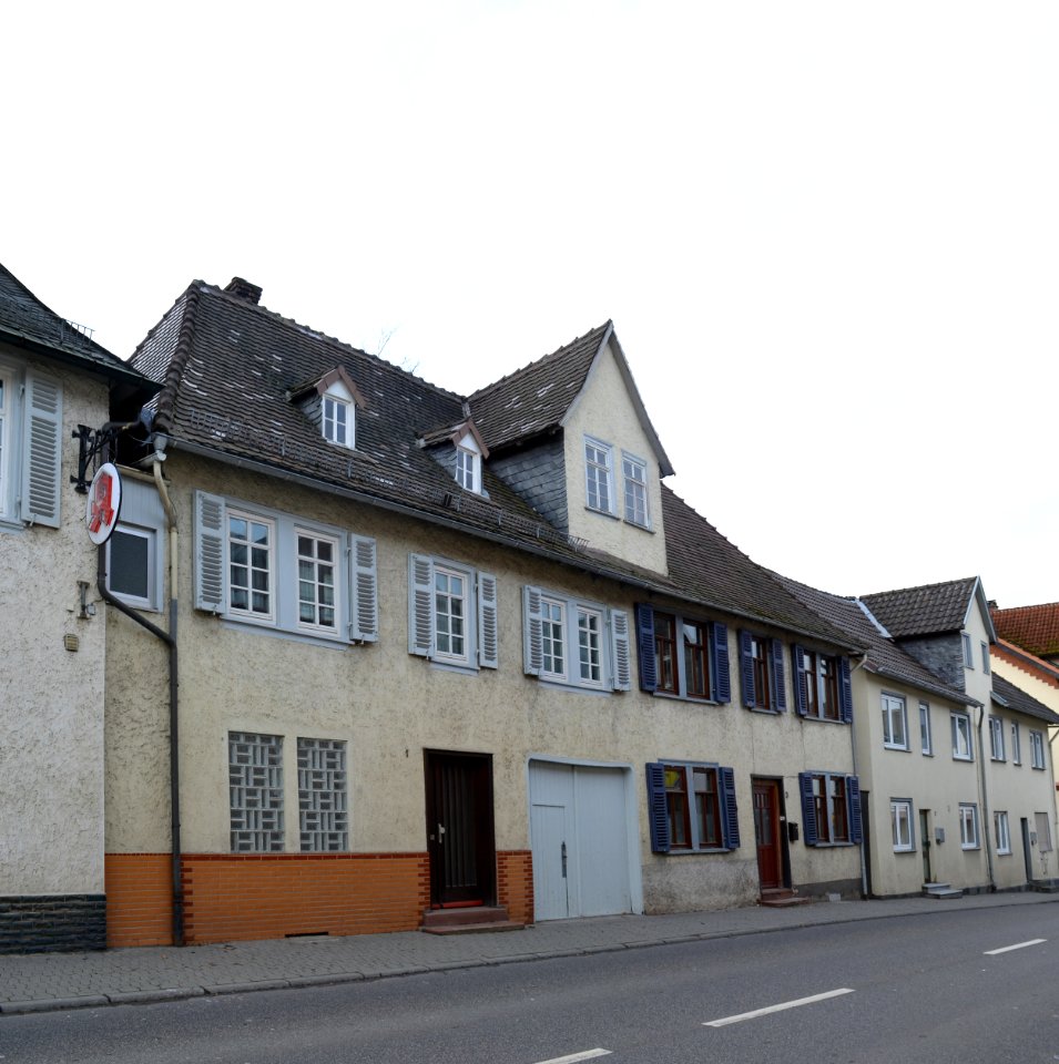 Usingen, Neutorstraße 1-3