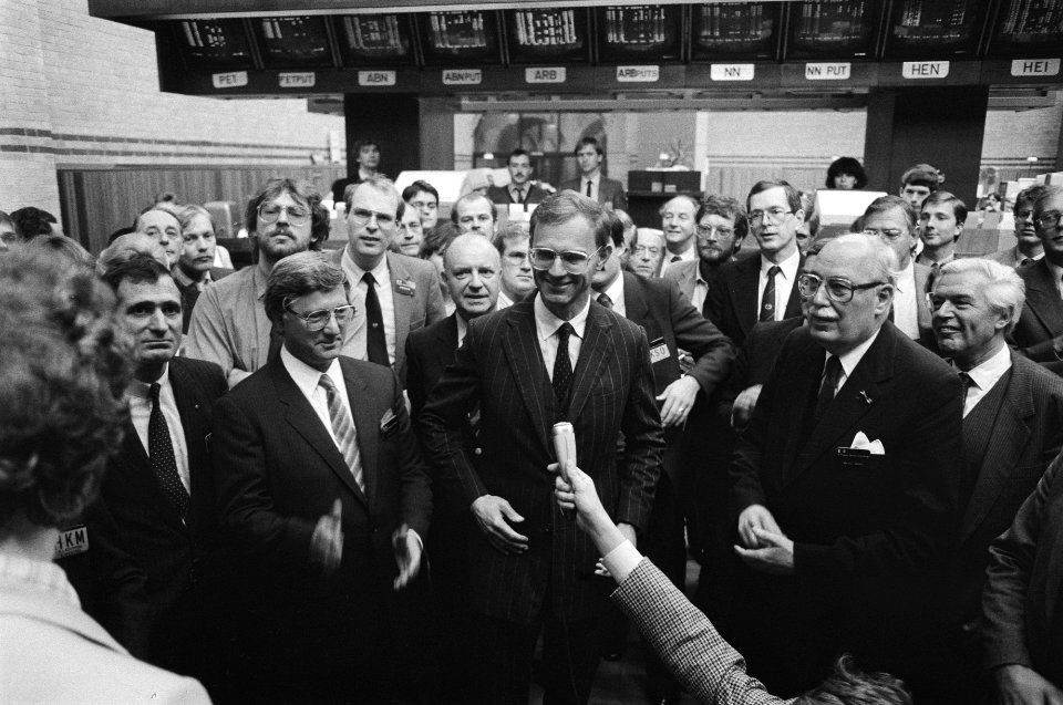 V.l.n.r. Directeur Westerterp, minister Ruding en voorzitter Maas, Bestanddeelnr 932-6968