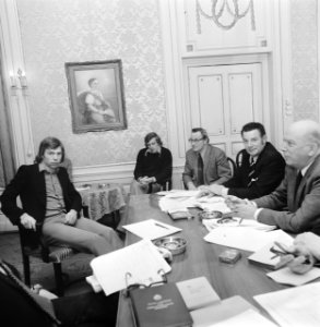V.l.n.r. Van Praag (voorzitter Ajax), Jan Mulder, Piet Keizer, J.A. Brons, J.G. , Bestanddeelnr 927-0525