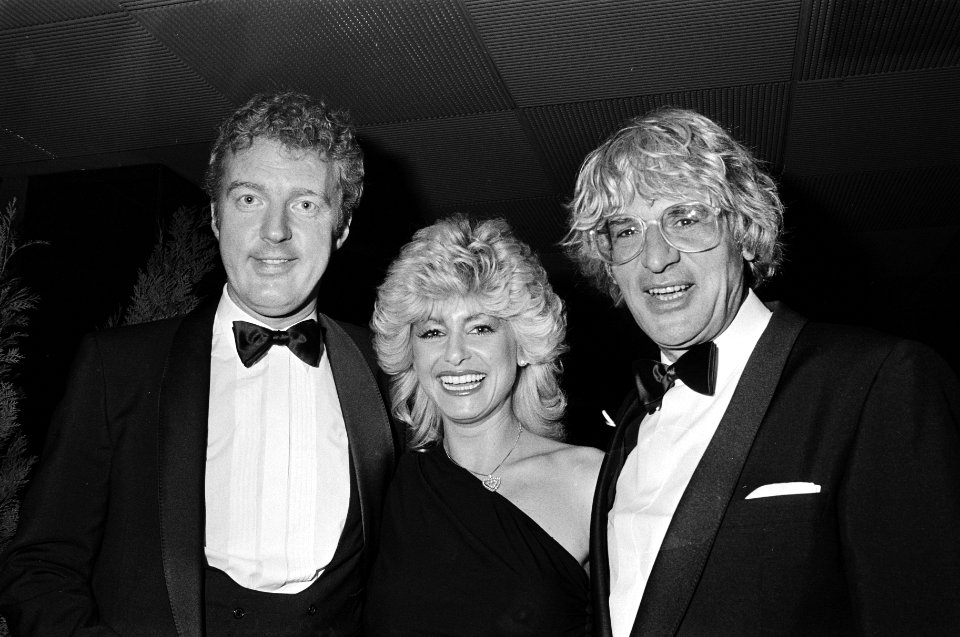 V.l.n.r. André van Duin, hoofdrolspeelster Vanessa en regisseur Dimitri Frenkel , Bestanddeelnr 932-4310