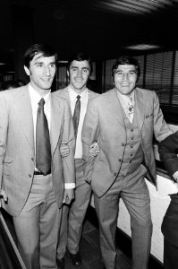 V.l.n.r. Tuhurrain, Quique, Ovejero, Bestanddeelnr 924-4922