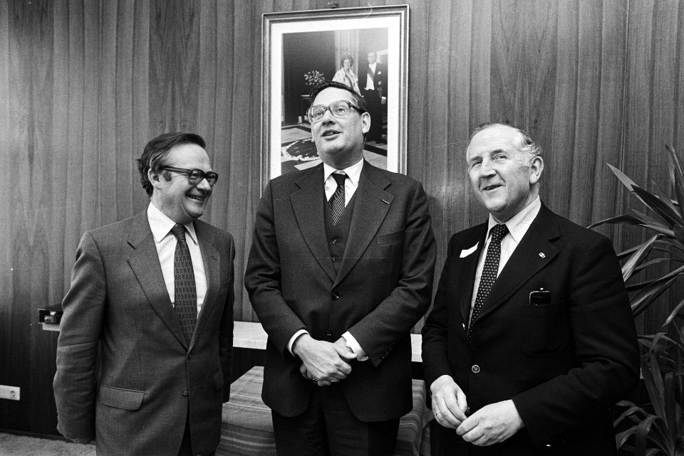 V.l.n.r. Britse onderminister van industrie John MacGregor minister Van Aardenne, Bestanddeelnr 932-5092