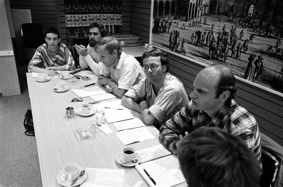 V.l.n.r. Mw. Dilia v.d. Heem (PPR), dhr. Jacques Lunel, dhr. Jan Bosman, dhr. Jo, Bestanddeelnr 932-6841
