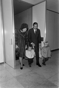 V.l.n.r. prinses Beatrix, prins Johan Friso, prins Claus, prins Willem-Alexande, Bestanddeelnr 923-4712