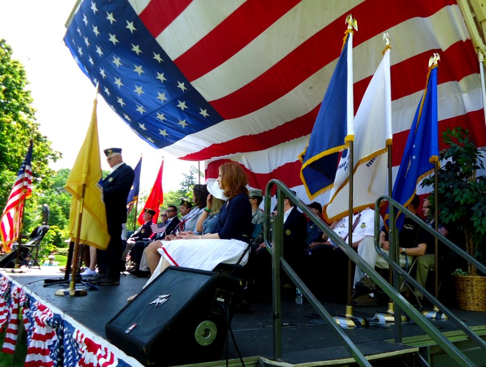 UU Summit NJ Memorial Day proceedings remembering fallen soldiers