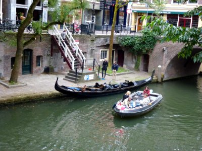 Utrecht Rijksmonument 356287 werfmuren, Oude Gracht (4)
