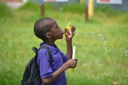 Game bubbles pushover