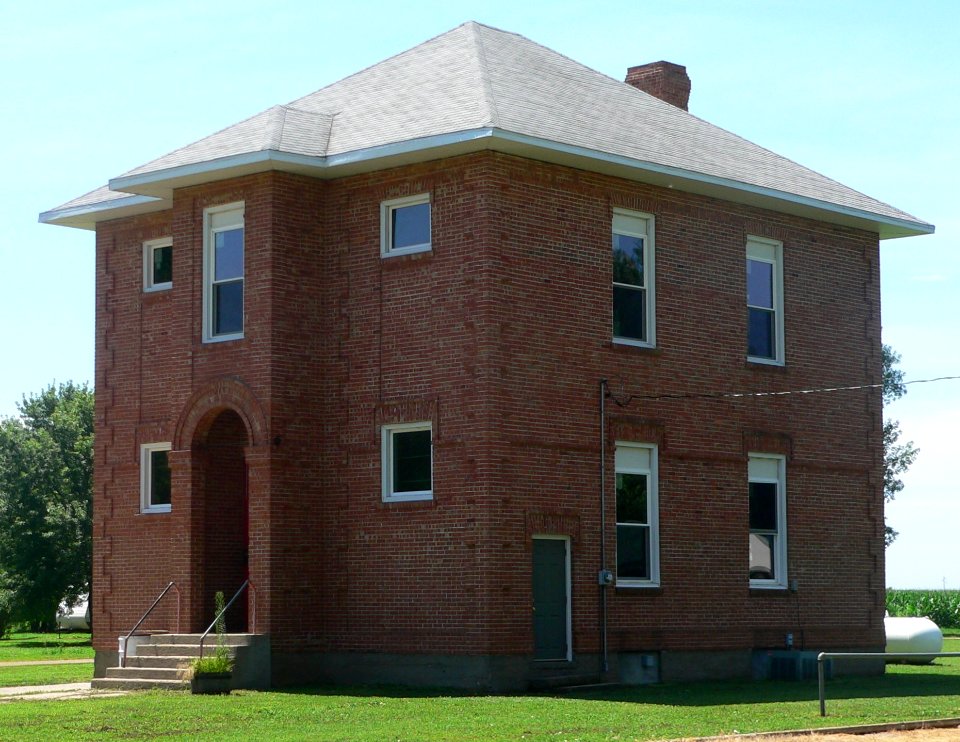 Utica, SD, school from NE 1