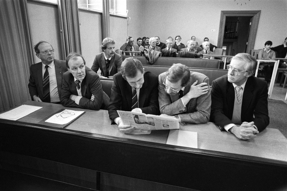 Utrecht, kort geding subfaculteit tandheelkunde tegen minister Deetman drs. De, Bestanddeelnr 932-8489