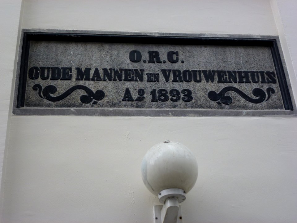 Utrecht Rijksmonument 36350 Oude mannen-en vrouwenhuis, Mariahoek 15, detail