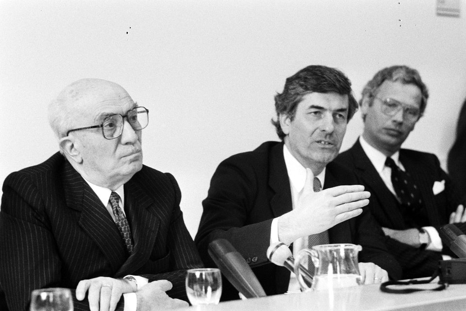 V.l.n.r. Fanfani, Lubbers en minister Van den Broek (Buitenlandse Zaken), Bestanddeelnr 932-5605