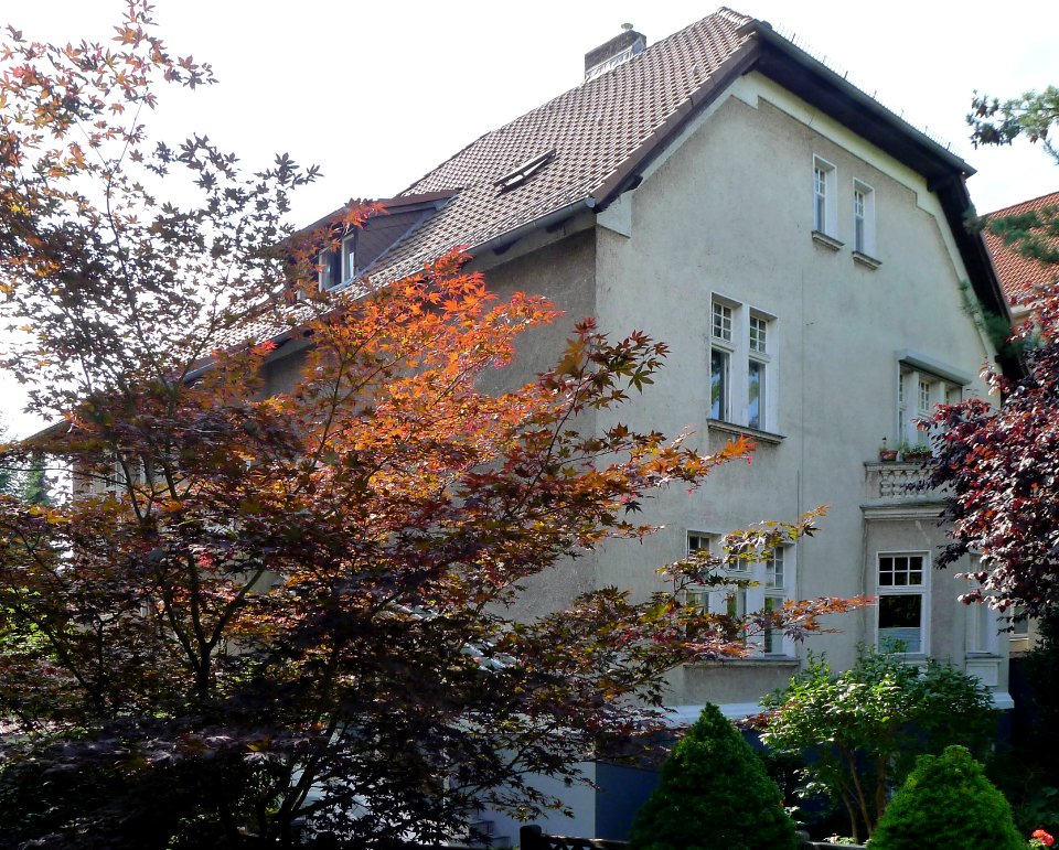Unter den Eichen 90 (Berlin-Lichterfelde)