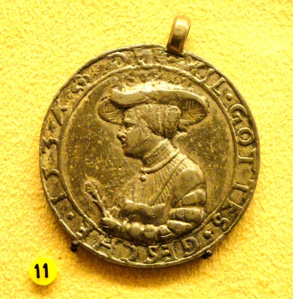 Unknown couple, 1534, by Ludwig Neufahrer - National Museum of Finland - DSC04057