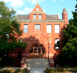 UNL Architecture Hall from E 1