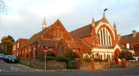 Upperton with St Andrew's United Reformed Church, Upperton Road, Eastbourne (February 2019) (Church and Church Hall) (3)