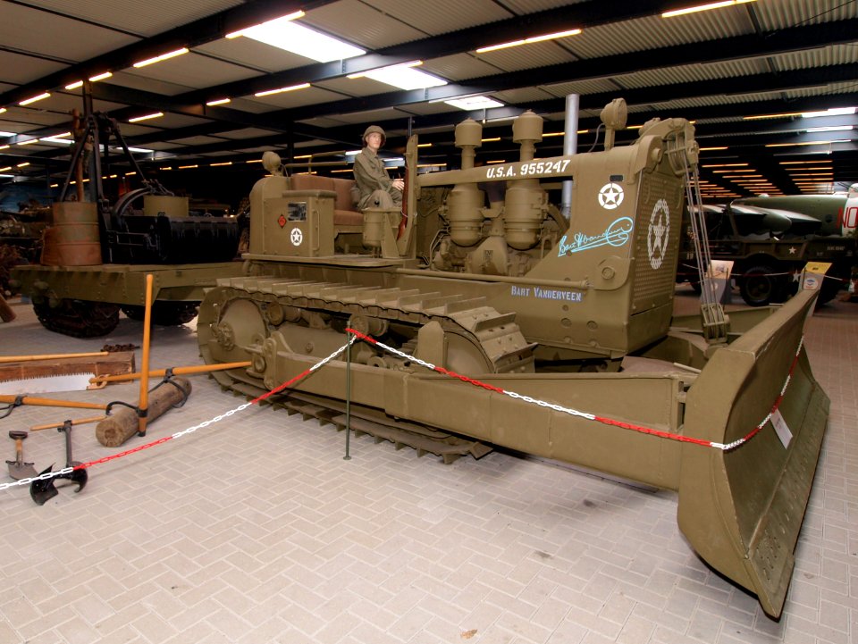 Unknown Bulldozer hoodno USA 955247 pic1