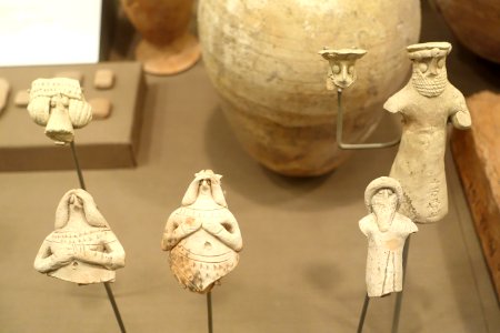Ur III figurines - Oriental Institute Museum, University of Chicago - DSC06990